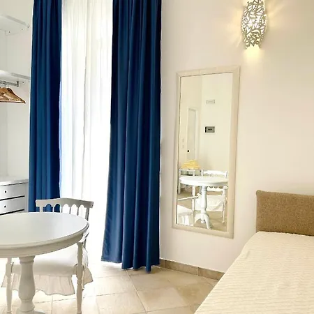 Couette-café Balconcino D'oriente 3*