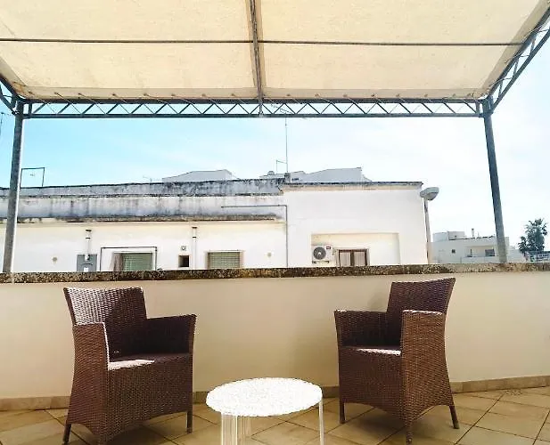 Balconcino D'oriente 3* Отранто